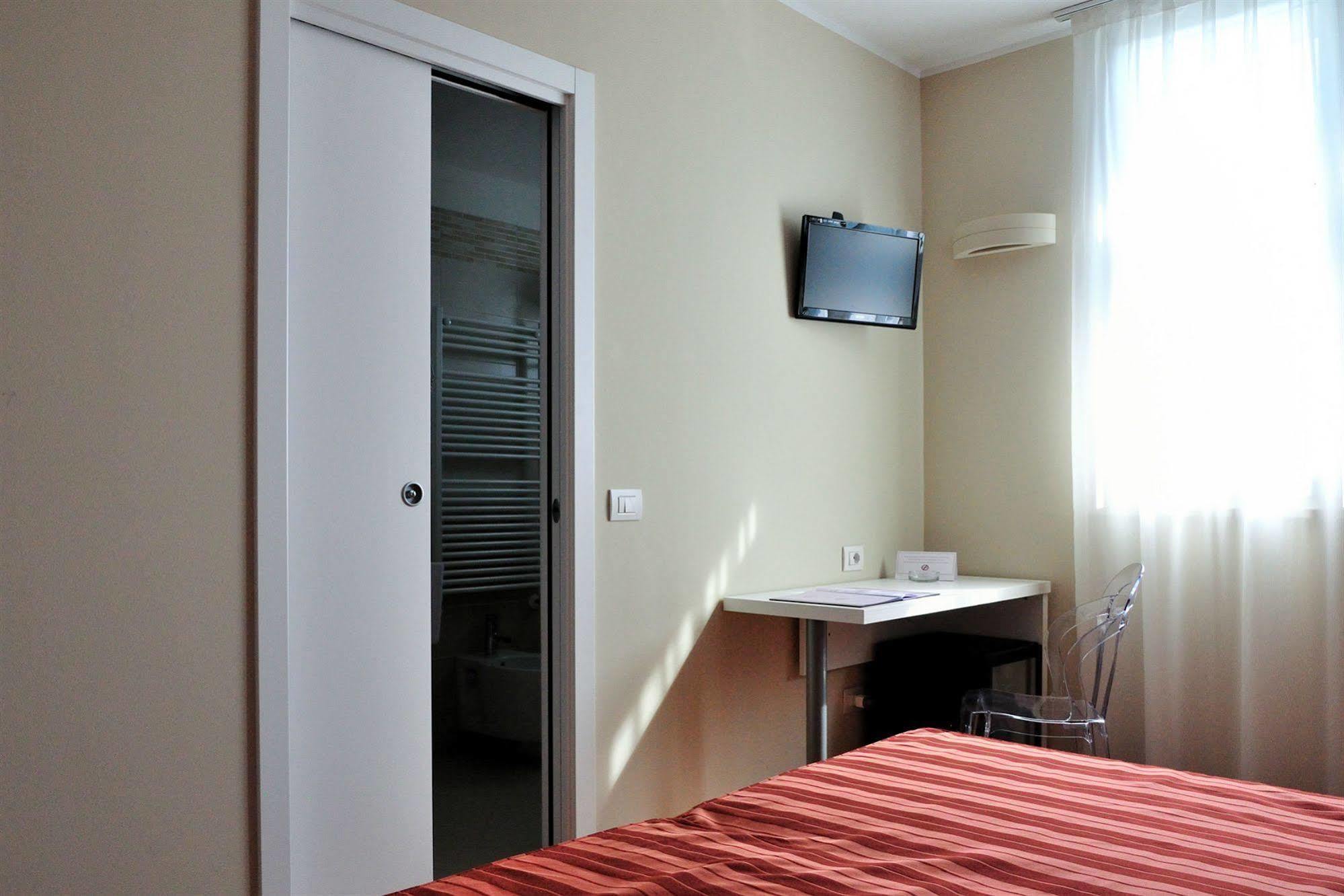 Hotel Villa Molinari Коллекцио Экстерьер фото