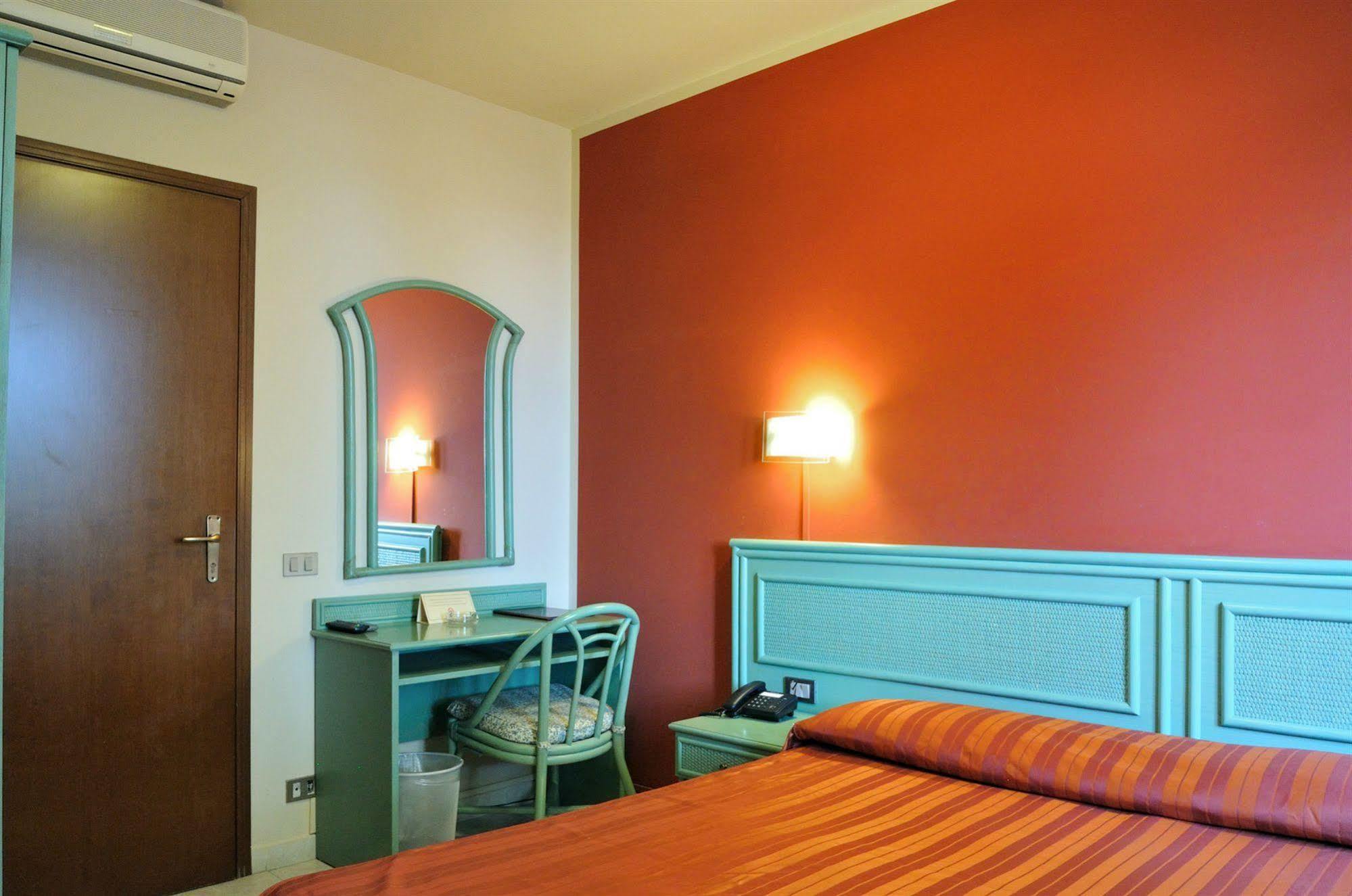 Hotel Villa Molinari Коллекцио Экстерьер фото